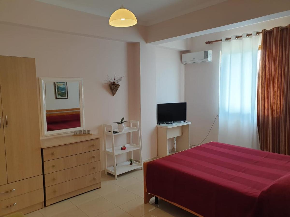 Jozi Kaiser Apartment 3 Δυρράχιο Εξωτερικό φωτογραφία